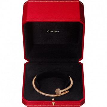 Cartie・LOVE ネックレス、パヴェダイヤモンド